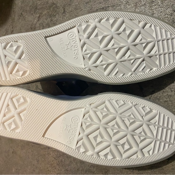 Converse - Unisex Chuck 70 Marquis High Top - Men’s size 9  runs 1/2 size large - Picture 9 of 9